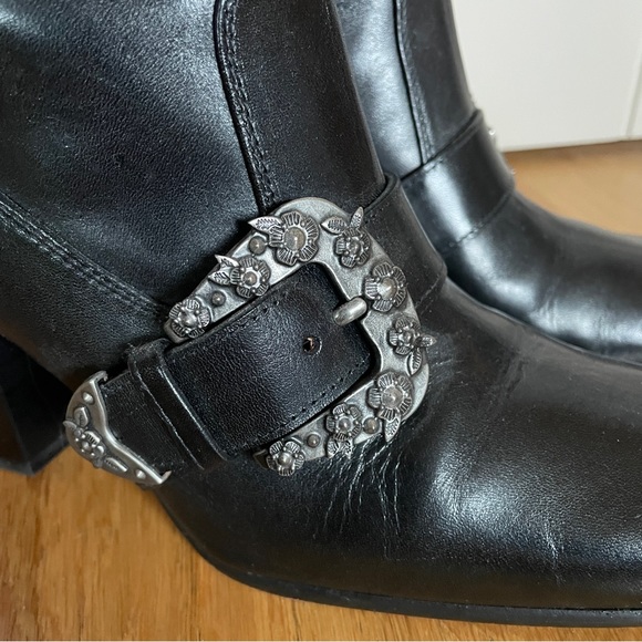 NIB Coach Western Buckle Bootie - Picture 3 of 6